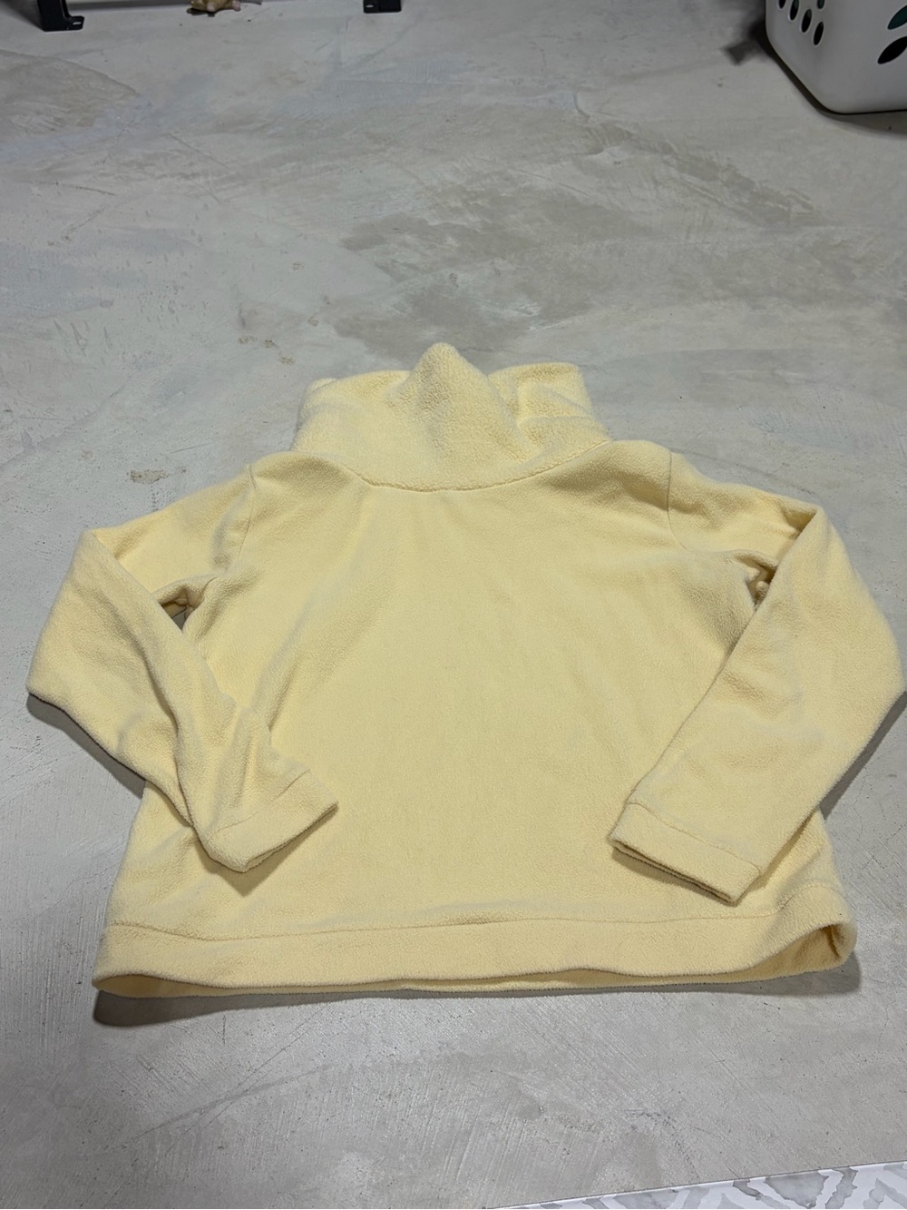Dudley Stephens Cozy Women's butter yellow Pullover Sweater fleece large